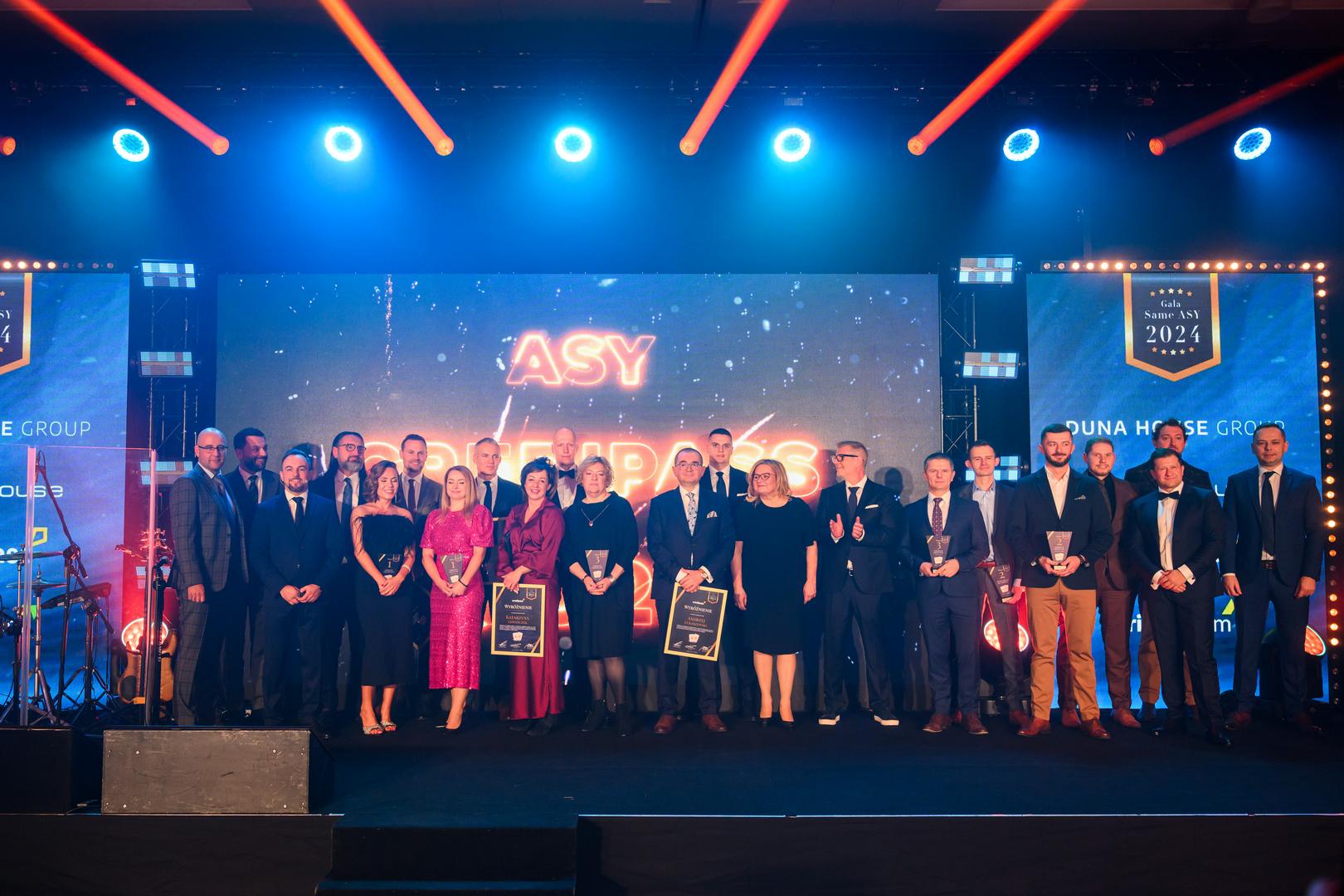 Gala Same Asy 2024 Credipass - pośrednik finansowy, ekspert finansowy | Credipass Gala Same Asy 2024 Credipass - Credipass - kredyty hipoteczne, kredyty gotówkowe, ubezpieczenia
