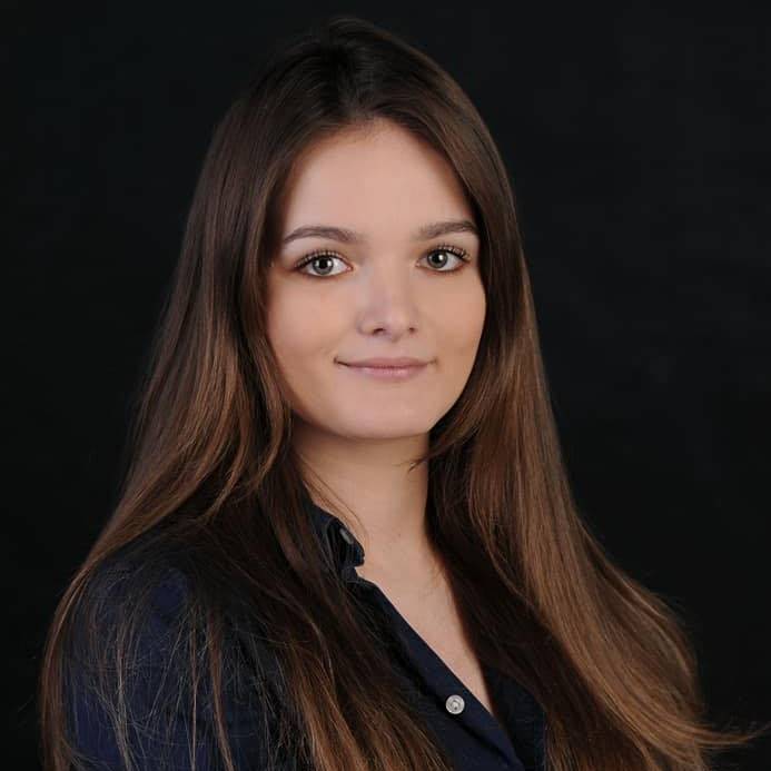 Ekspert finansowy Wiktoria Rosłaniec